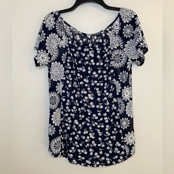 Siren Lily Maternity Navy Blue Floral Print Short Sleeve Top Size Large - Picture 2 of 5